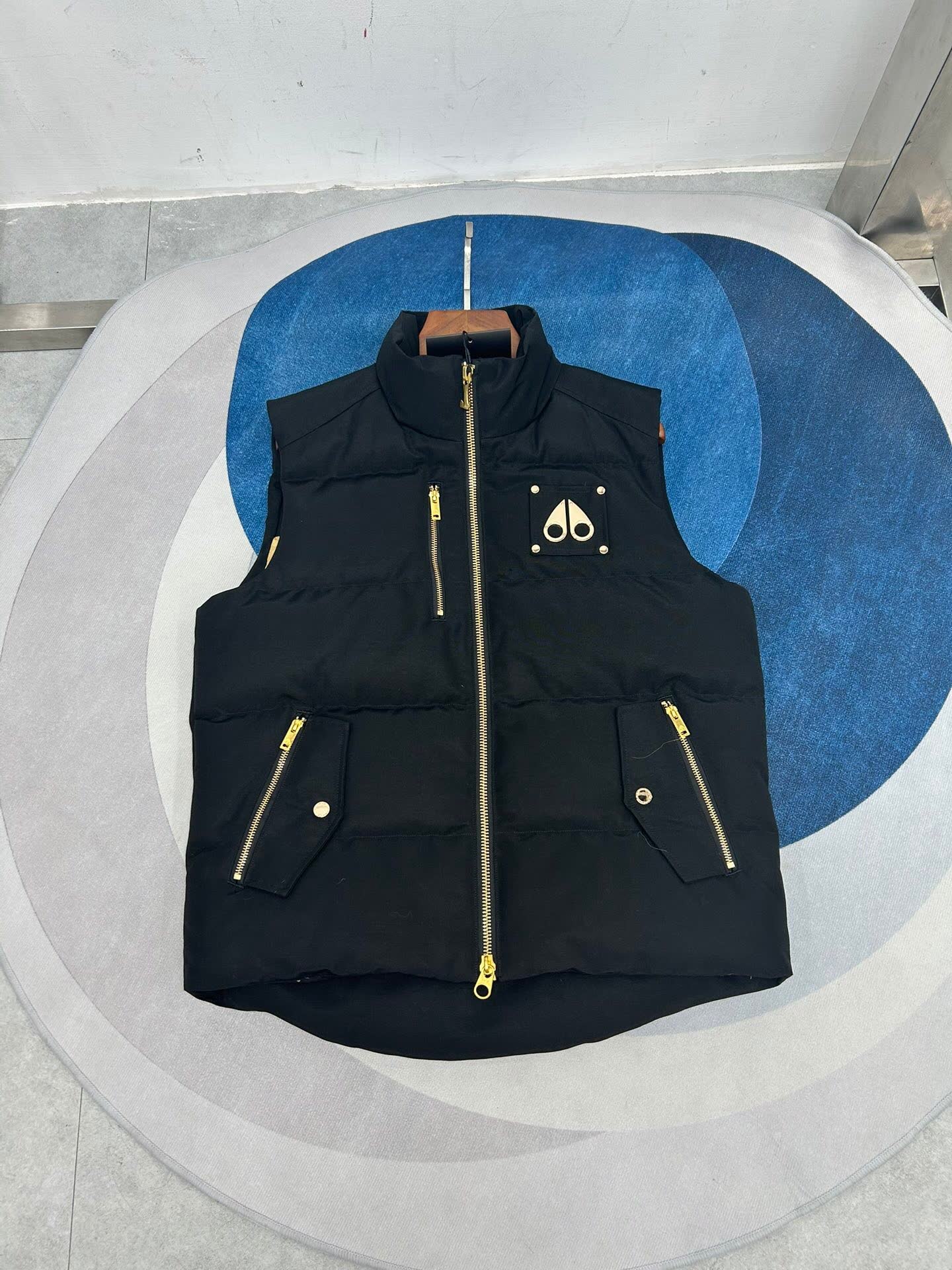 Moose Knuckles Down Vest Moose Knuckles Down Vest